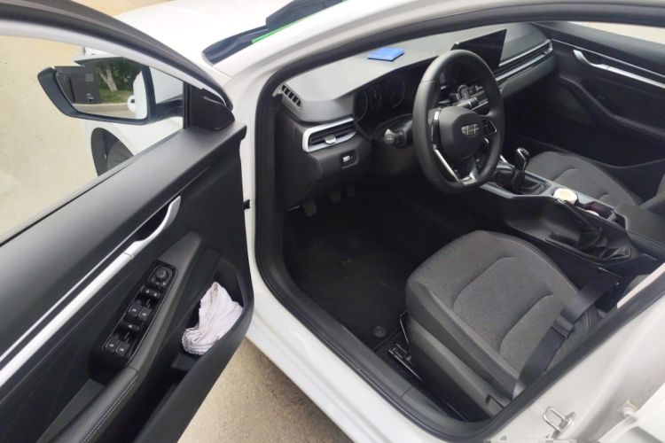 Used Geely Auto Emgrand 2025 4th Generation 1.5L Manual - Starry Edition