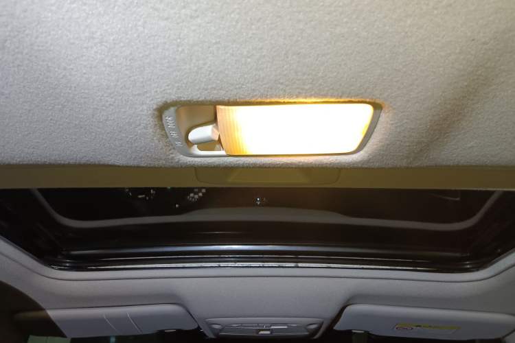 Used Nissan Sylphy 2016 1.6 XL CVT Luxury Edition Headliner