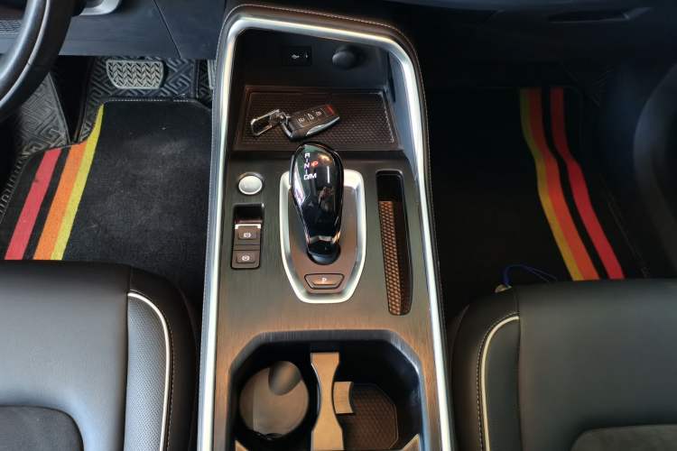 Used Haval H6 2023 National Trend Edition 1.5T Automatic Urban Version Gear Lever