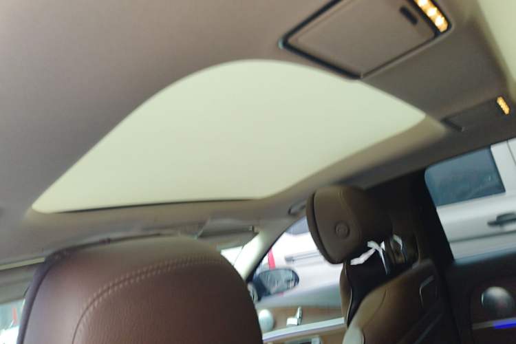 Used Mercedes-Benz E-Class 2016 E 200 L Headliner