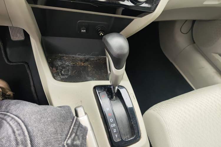 Used Honda Civic 2014 1.8L Automatic Classic Edition
