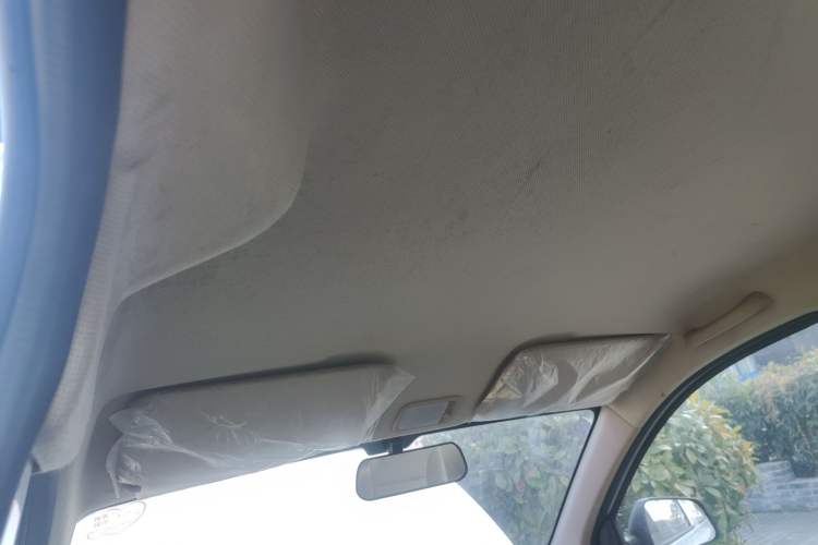 Used Wuling Hongguang V 2019 1.5L Jingqu Version China VI LAR
