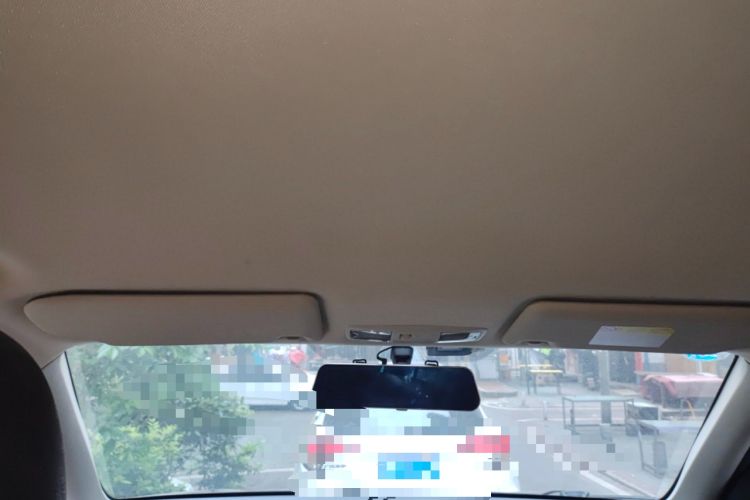 Used Mitsubishi Outlander 2016 2.0L Two-Wheel Drive Fashion Edition 5 Seats
