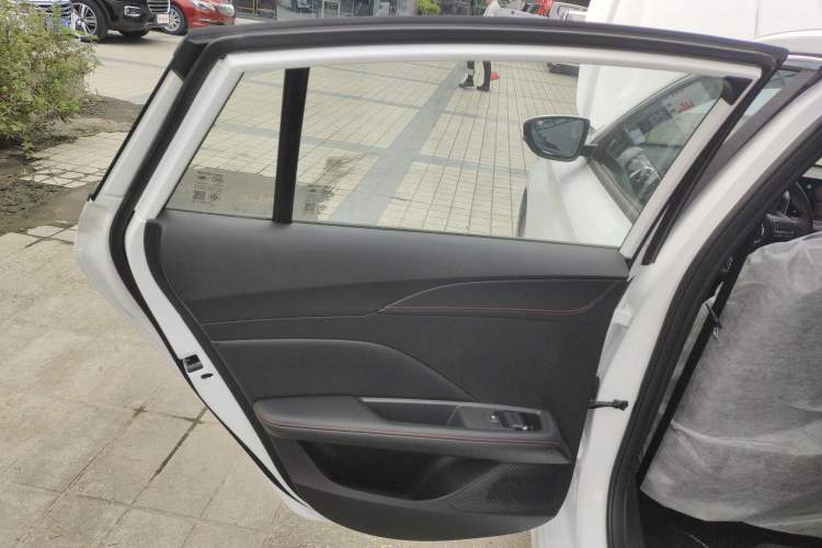 Used MG 5 2026 Model 180DVVT Global Luxury Edition