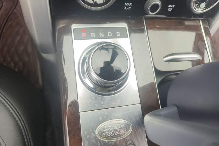 Used Land Rover Range Vogue 2017 3.0 V6 SC Vogue
