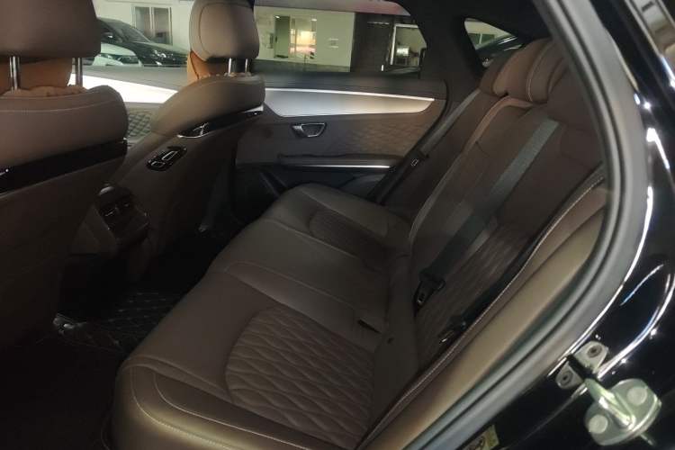 Used BYD Han 2023 EV Champion Edition 605KM Front-Drive Premium Model