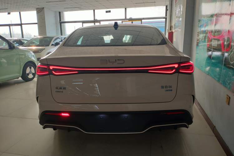 Used BYD Seal 06 New Energy 2025 DM-i Smart Drive 80KM Luxury Model