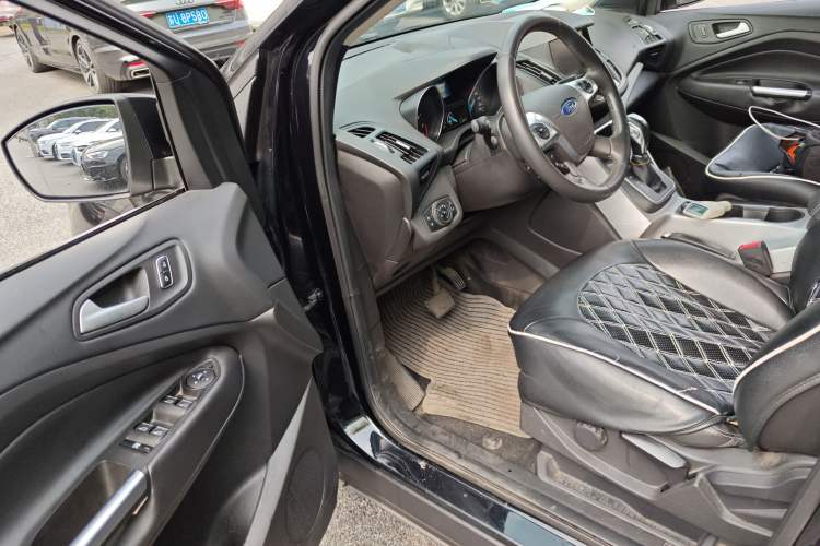 Used Ford Kuga 2015 1.5L GTDi Two-Wheel Drive Fashion Edition Driver Seat