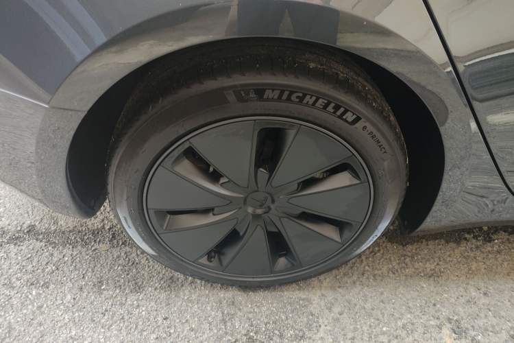 Used Tesla Model 3 2023 Rear-Wheel-Drive Version