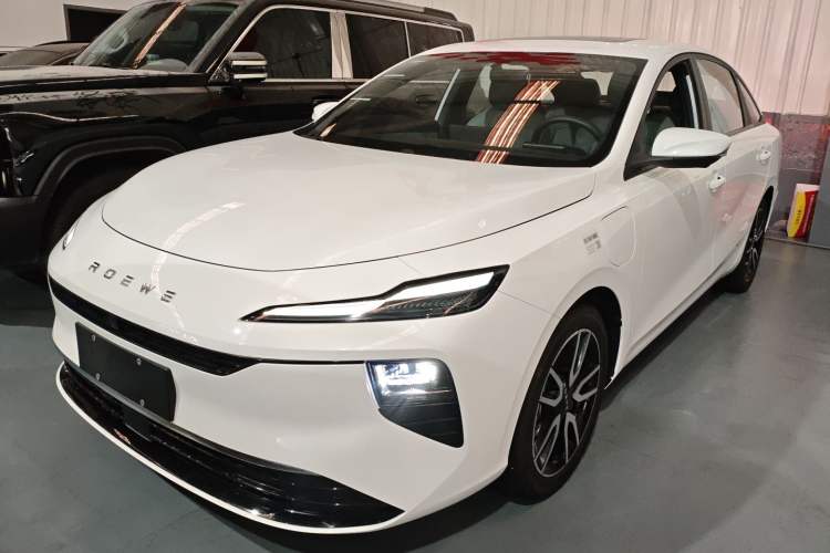 Used Roewe D6 2025 450km Deluxe Edition