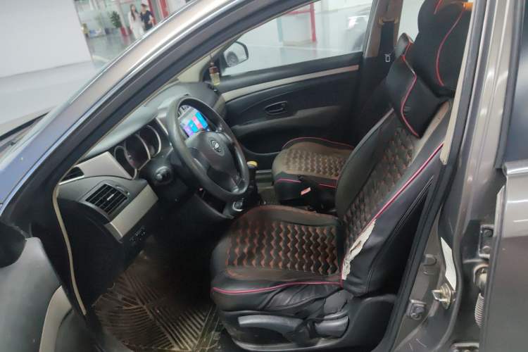 Used Nissan Sylphy 2012 Classic 1.6XE Manual Comfort Edition Left Front Seat