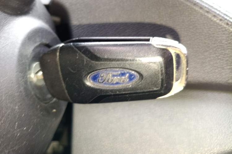 Used Ford Escort 2017 Happiness Edition 1.5L Automatic Fashion Version
