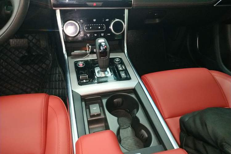 Used Jaguar XEL 2022 2.0T 250 PS R-DYNAMIC S Advanced Sport Edition
