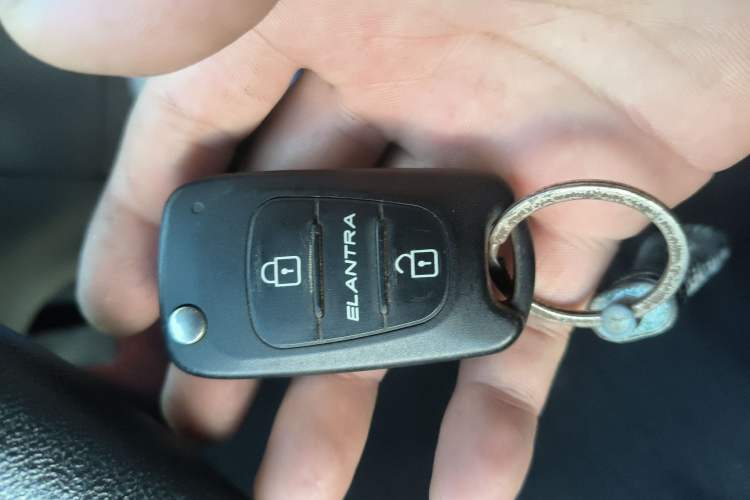 Used Hyundai Celesta 2011 1.6L Automatic Comfort Edition
