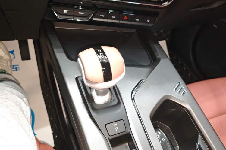 Used CHANGAN X5 PLUS 2026 Model, Second Generation, 1.5T Transcendence PRO
