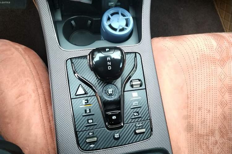 Used BYD Han 2022 DM-i 121KM Luxury Model
