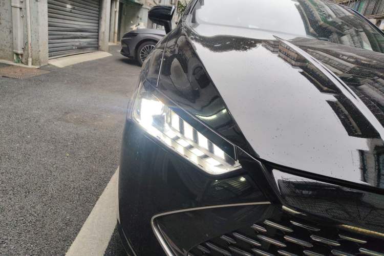 Used BYD Qin PLUS 2024 HONOR Edition DM-i 55KM Leading Model
