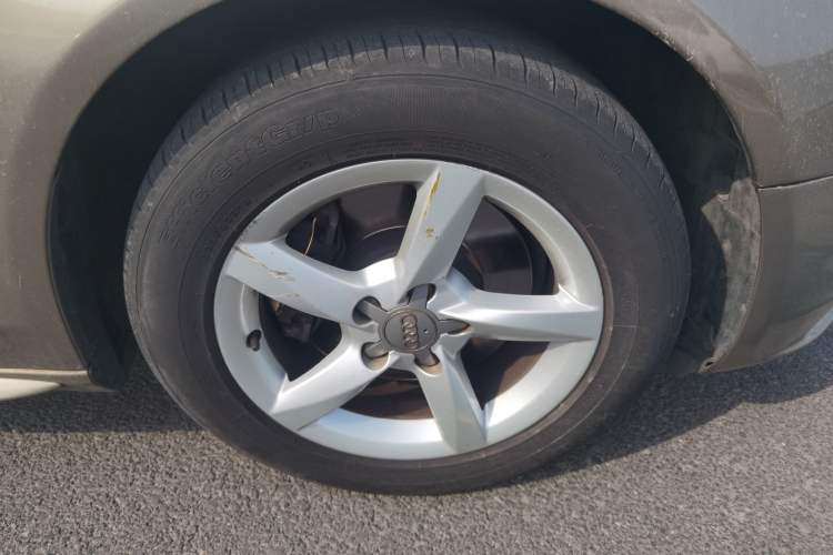 Used Audi A4L 2013 30 TFSI Automatic Comfort Model
