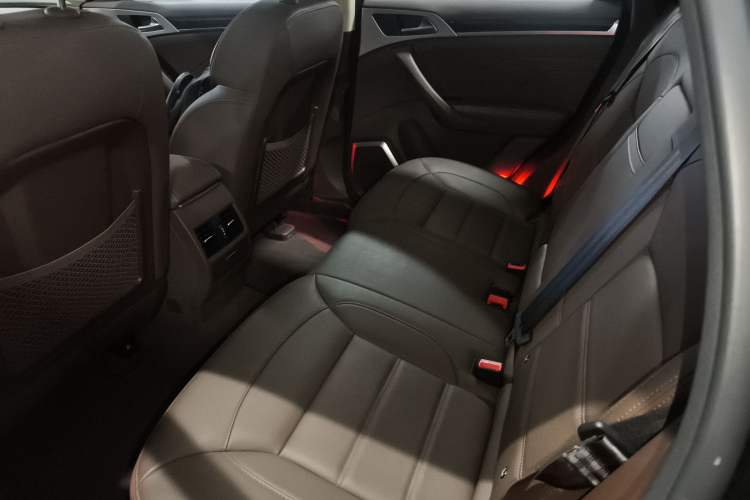 Used Haval H7 2016 Blue-Label H7 2.0T Automatic Luxury Model
