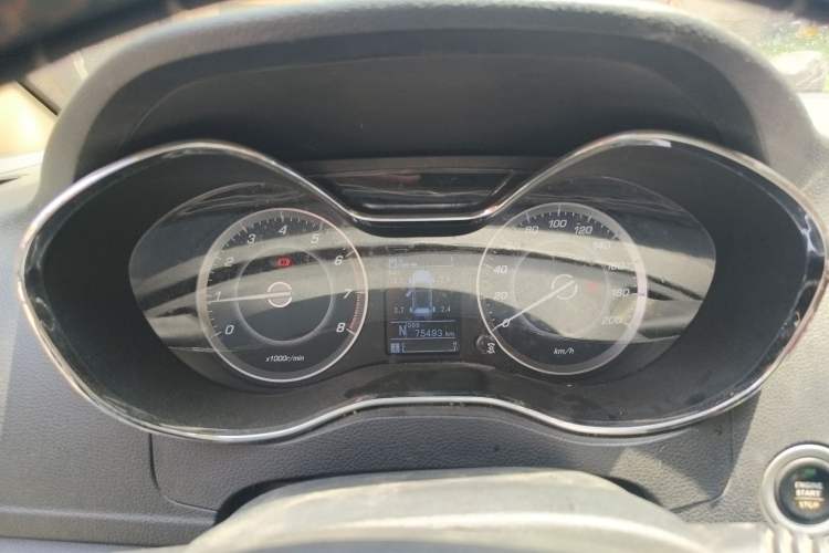 Used Baojun 560 2016 1.8L iAMT Luxury Model