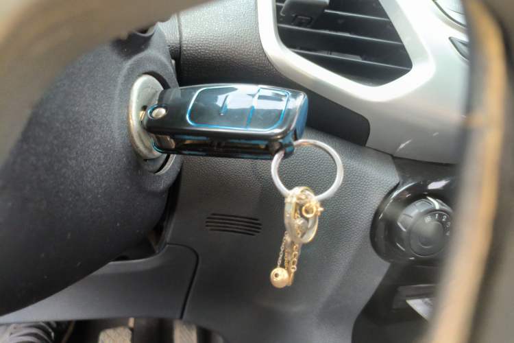 Used Ford EcoSport 2017 1.5L Manual Fashion Model Vehicle Key