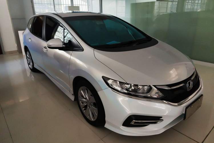 Used Honda Jade 2017 1.8L automatic Comfort version 5 seats
