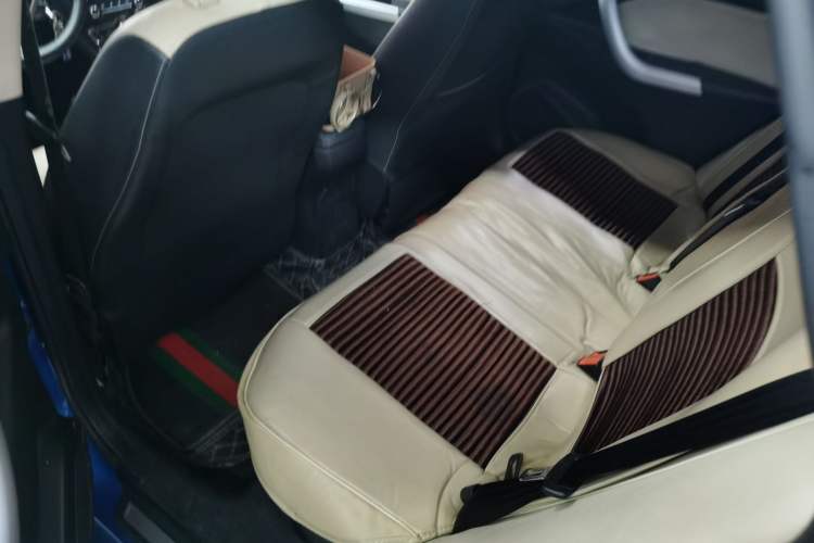 Used CHANGAN Alsvin V7 2015 1.6L Manual Enjoyment Model China IV Standard Left Rear Seat