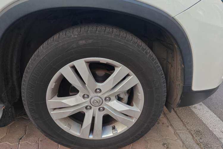 Used Changan CS75 2014 1.8T Automatic Elite Version China V Standard
