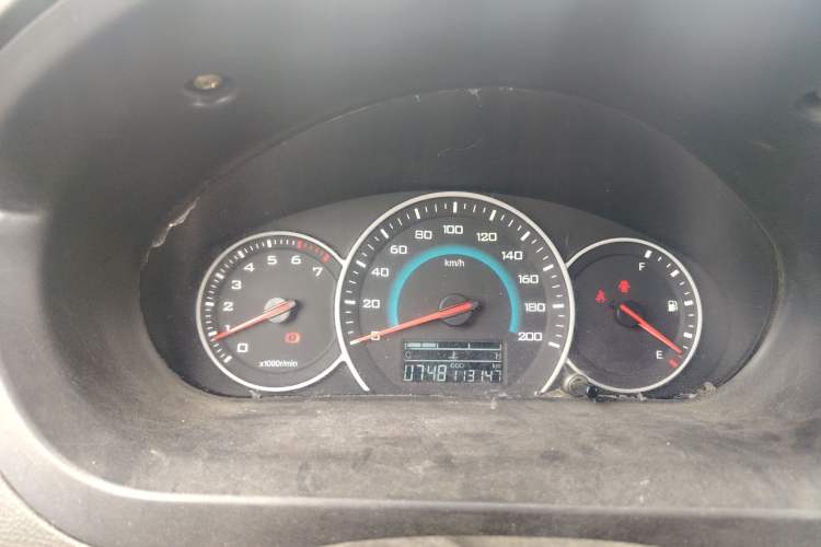 Used Wuling Rongguang V 2016 1.5L Standard Version