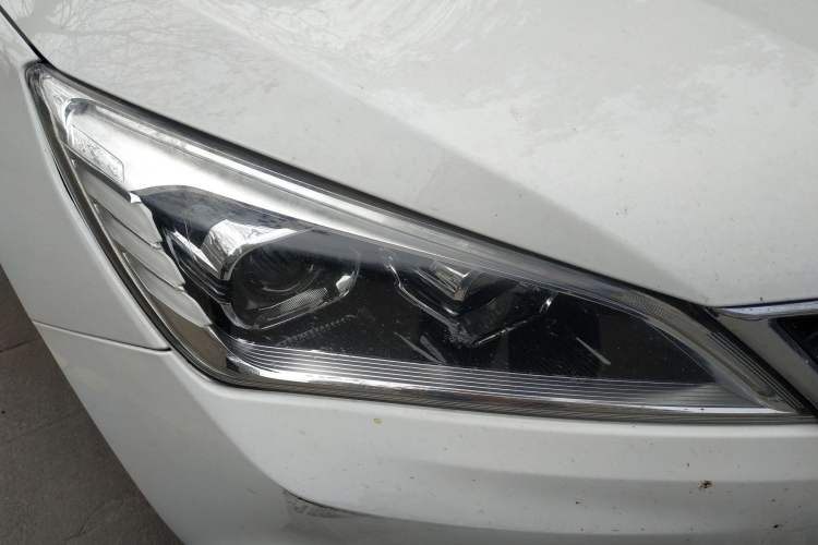 Used CHANGAN Eado DT 2018 1.6L Manual Smart Enjoyment Model Right Front Headlight