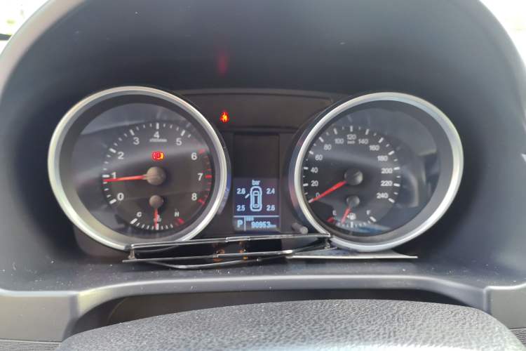 Used Haval H6 2015 Sport Edition 1.5T Automatic Two-Wheel Drive Luxury Model