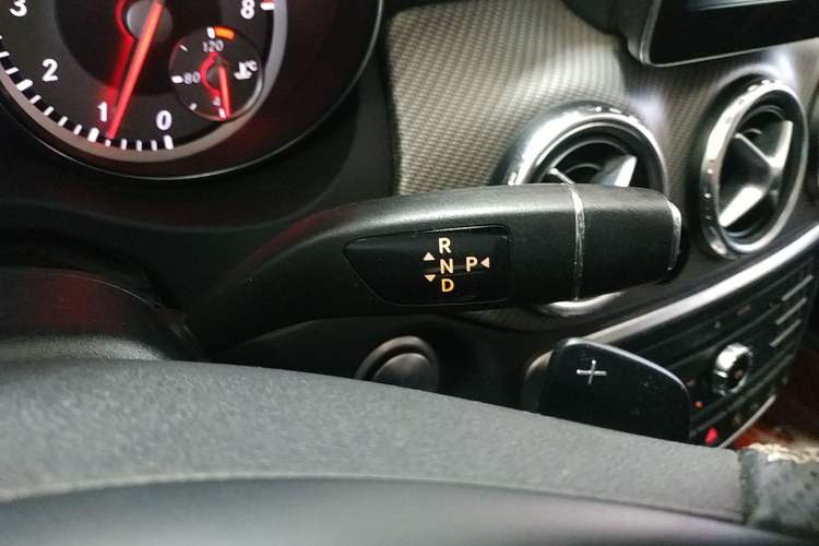 Used Mercedes-Benz GLA 2016 GLA 220 4MATIC Fashion Edition
