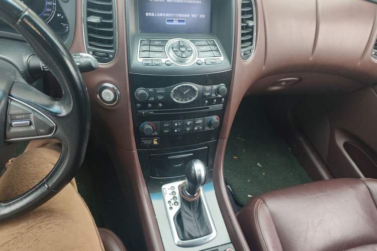 Used Infiniti QX50 2015 2.5L Enjoyment Edition Audio And AC Panel