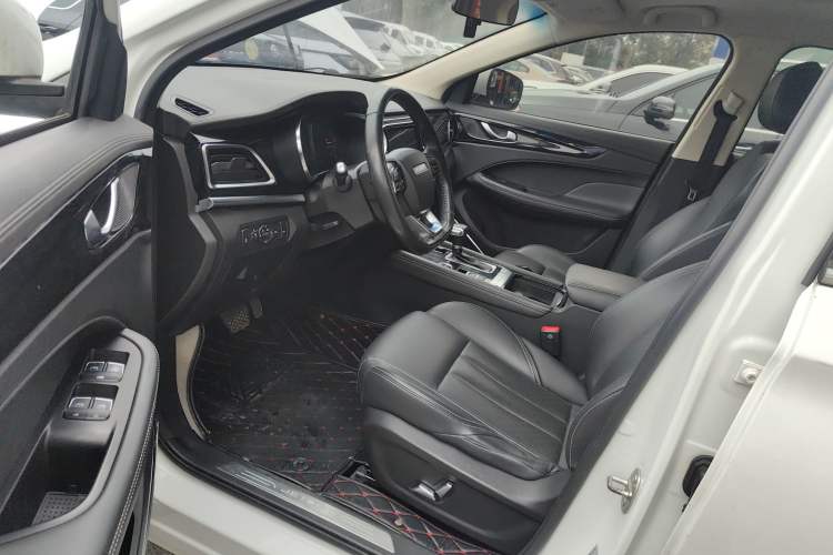 Used JETOUR X90 2019 1.5T Automatic Smart Enjoyment 7-Seater China V Emission Standard Driver Seat