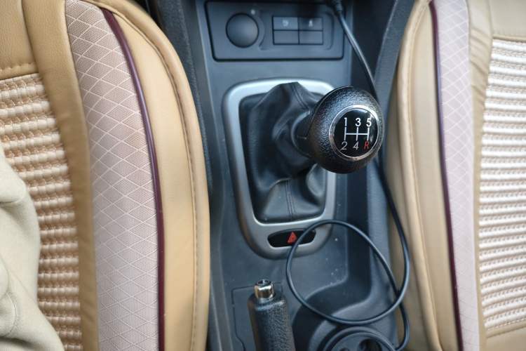 Used BAIC Senova D50 2015 1.5L Manual Comfort Value Navigation Edition
