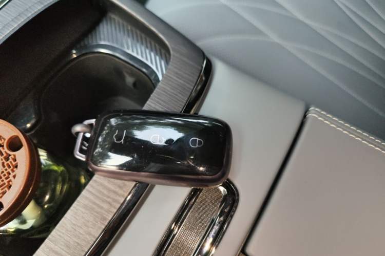 Used Geely Galaxy E8 2025 575 km Exploration Intelligent Driving Edition