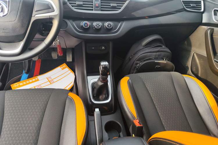 Used Baojun 310 2016 1.2L Manual Fashionable Edition