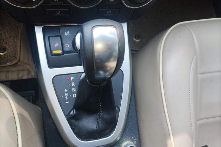 Used Land Rover Freelander 2 2010 3.2 i6 Automatic SE Gasoline Version
