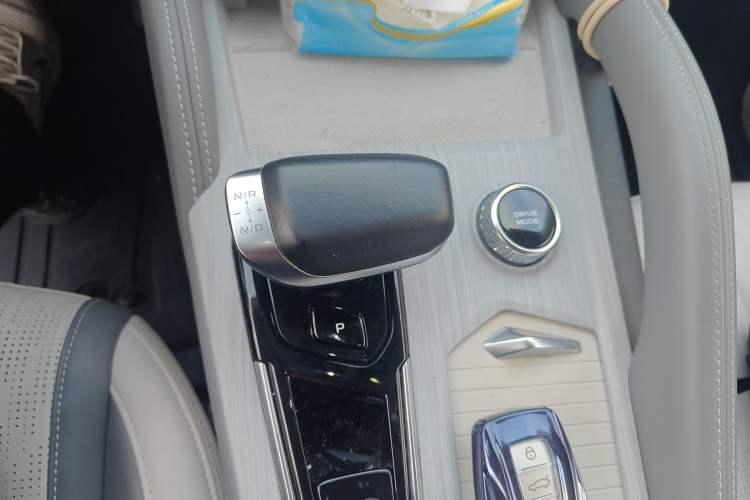 Used Geely Auto Monjaro L Intelligent Engine 2024 1.5T Tiangong Edition Gear Lever