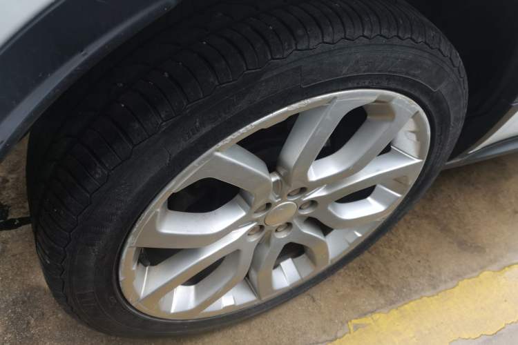 Used Land Rover Range Evoque 2014 2.0T 5-Door Ignite Edition Exterior 5