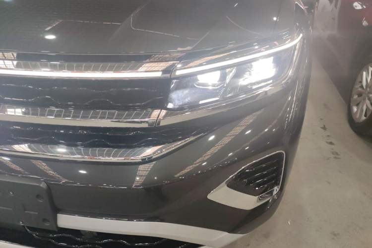 Used Volkswagen Talagon 2024 380TSI All-Wheel Drive Luxury Prestige Pro 7-Seater
