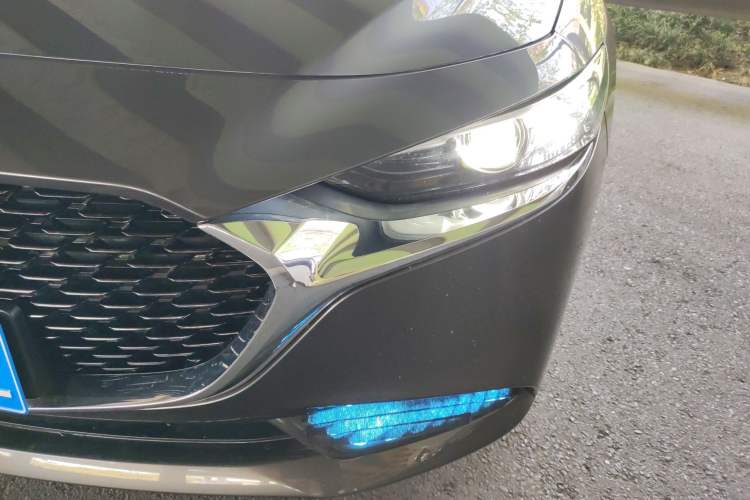 Used Mazda 3 Axela 2021 2.0L Automatic Zhiya Edition Left Front Headlight