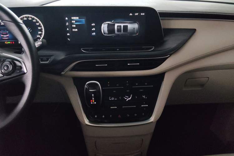 Used Buick GL8 2020 ES Land Cruiser 653T Comfort Edition