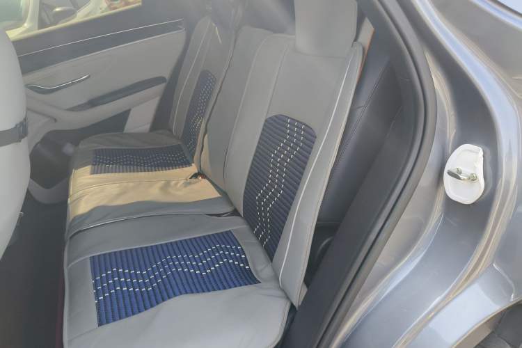 Used BYD Song PLUS New Energy 2024 HONOR Edition DM-i 110km Flagship PLUS
