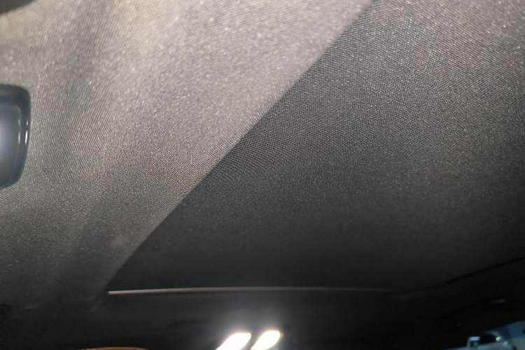 Used Volvo XC60 New Energy 2022 T8 Plug-in Hybrid All-Wheel Drive Smart Luxury Edition
