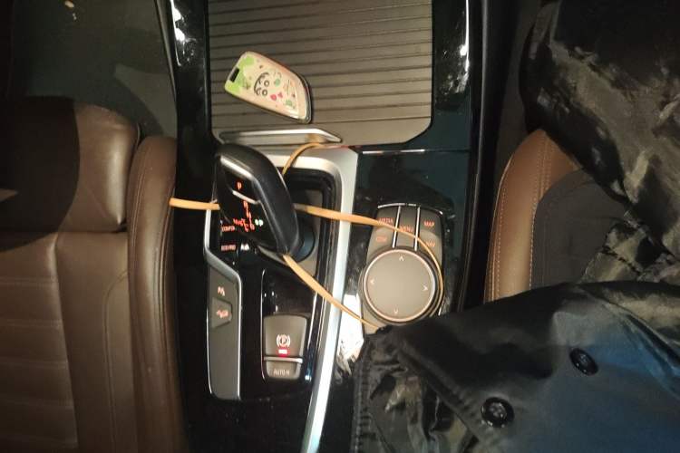 Used BMW X3 2018 xDrive28i Luxury Package China VI Emission Standard
