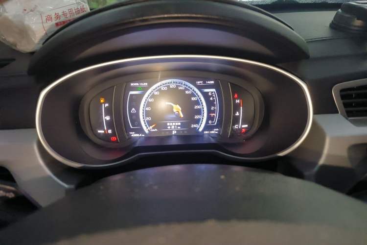 Used Geely Auto Emgrand X7 Sport 2016 1.8TD Automatic Smart Connectivity Version Instrument Cluster