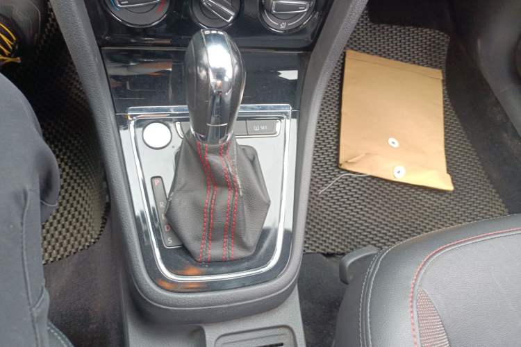 Used Volkswagen Bora 2015 Value Edition 1.4TSI Automatic Sportline