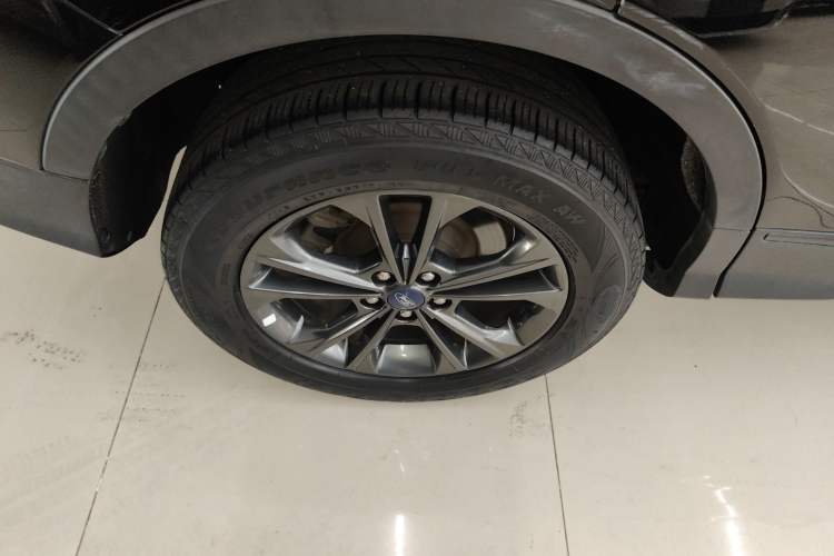 Used Ford Kuga 2019 EcoBoost 180 Two-Wheel-Drive Platinum Edition China VI Standard
