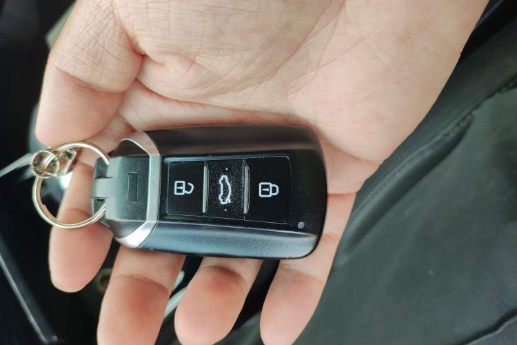 Used Dongfeng Aeolus Yixuan 2020 230T Automatic Advanced Edition